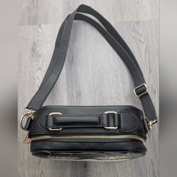 Backstitch Bruja Daisy Pumpkin Crossbody Backpack SOLD OUT Springween Halloween - Picture 15 of 15